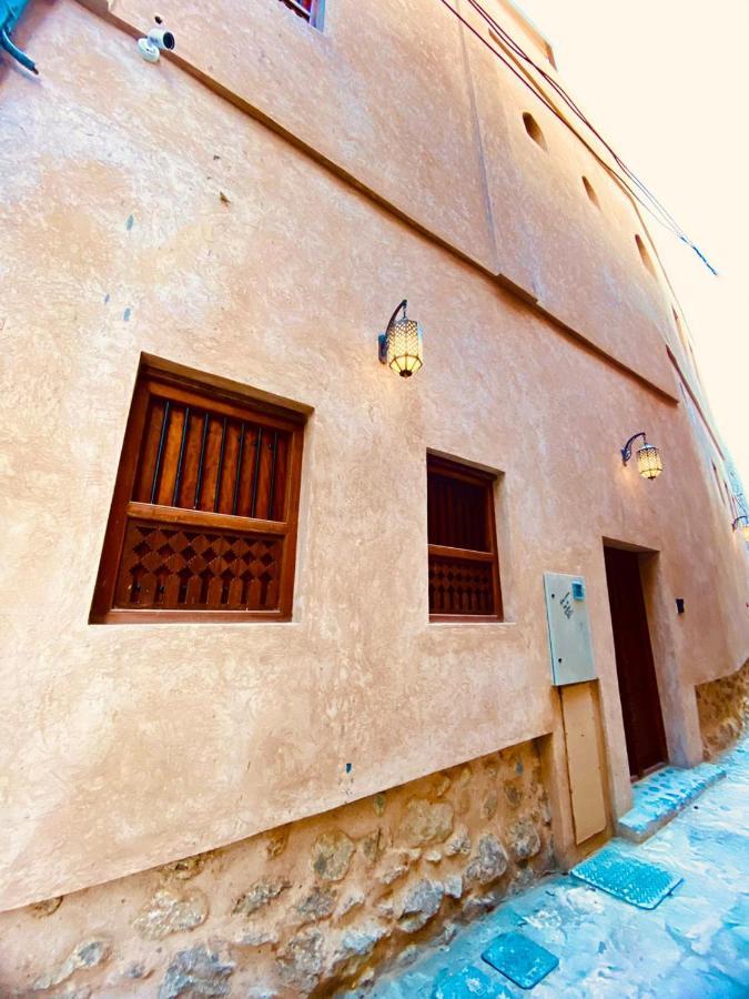Jawharat Alaqar جوهرة العقر Nazvá