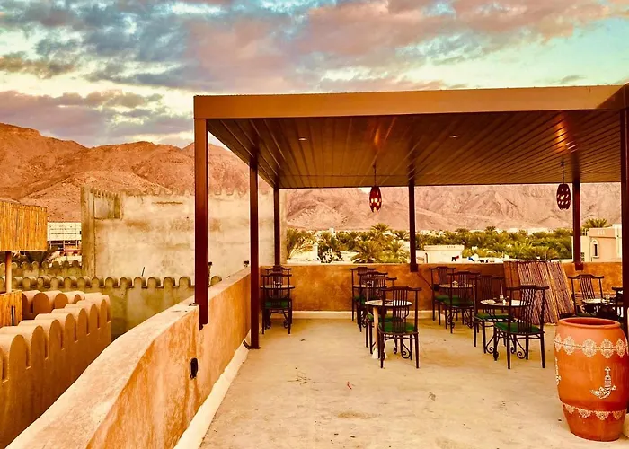 Jawharat Alaqar Inn نزل جوهرة العقر